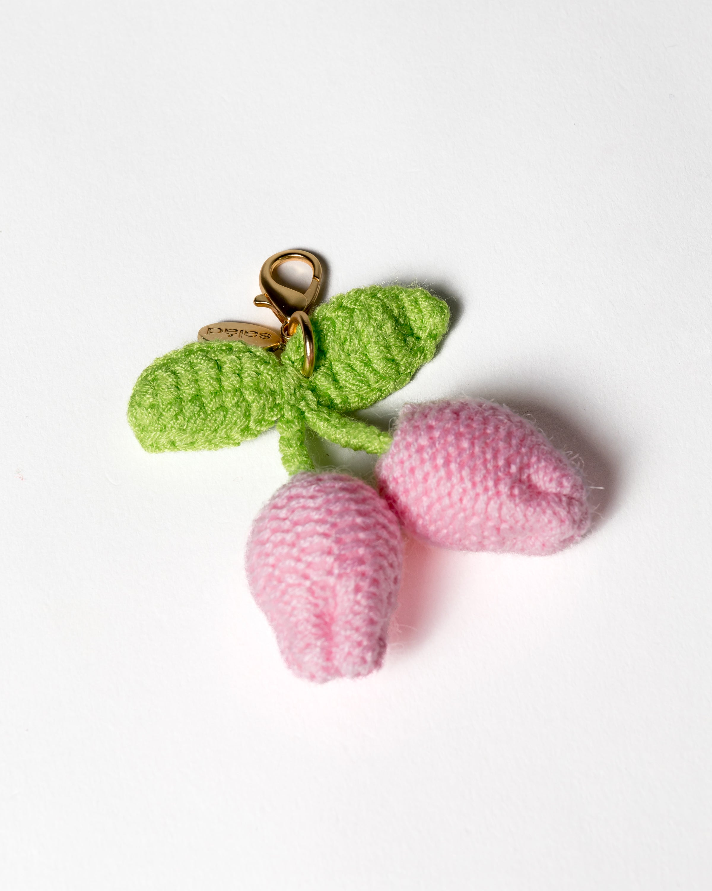 Salad Pendant