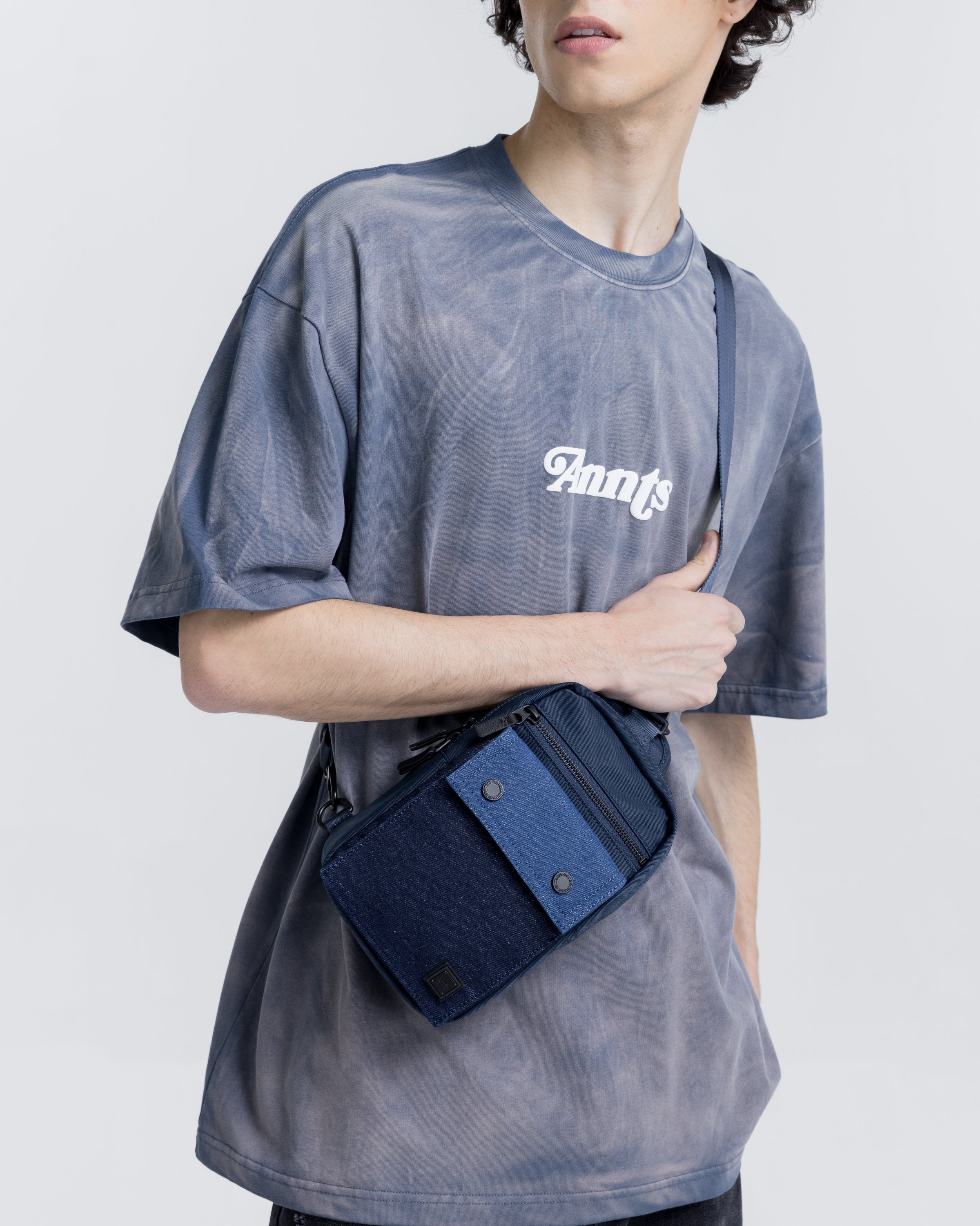 TOUGH JEANSMITH Index Crossbody Bag