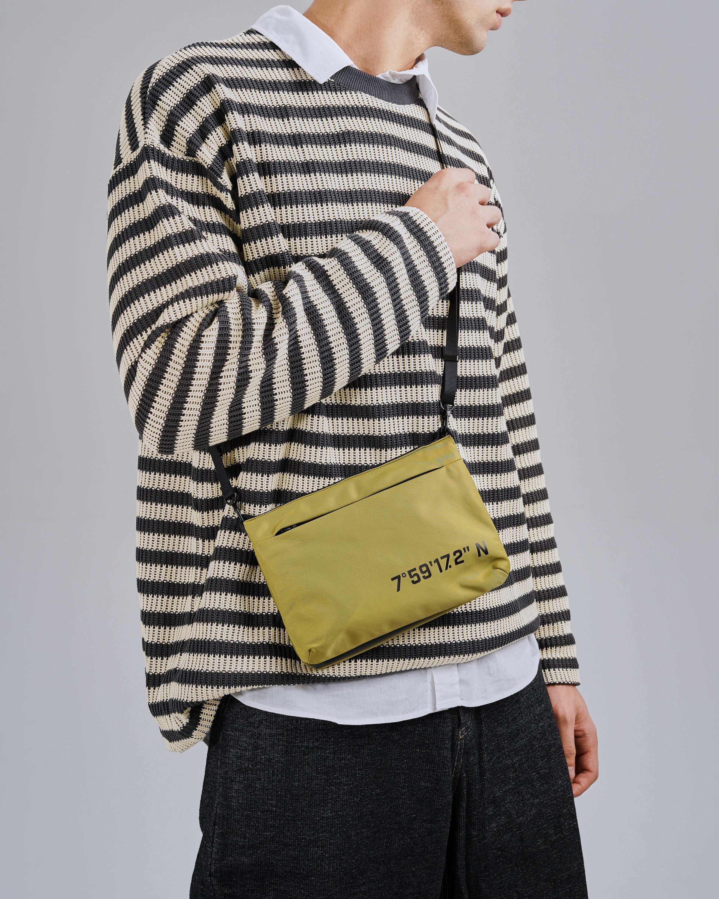 TOUGH JEANSMITH Latitude Crossbody Bag
