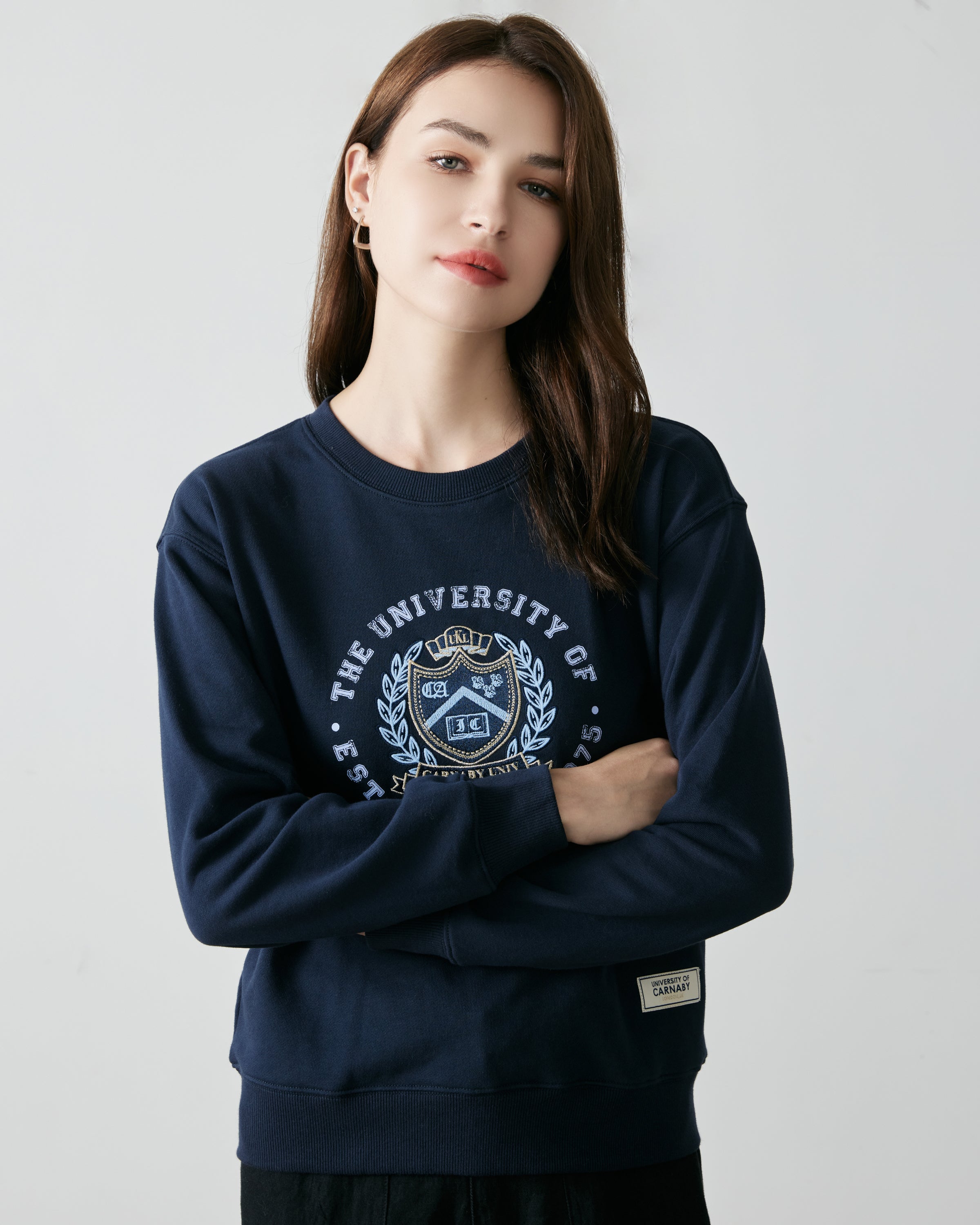 University of Carnaby crew neck badge fitted pullover sweatshirt #CL23F-631
