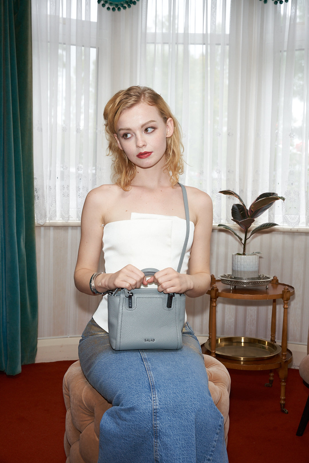 Salad Regina shoulder bag