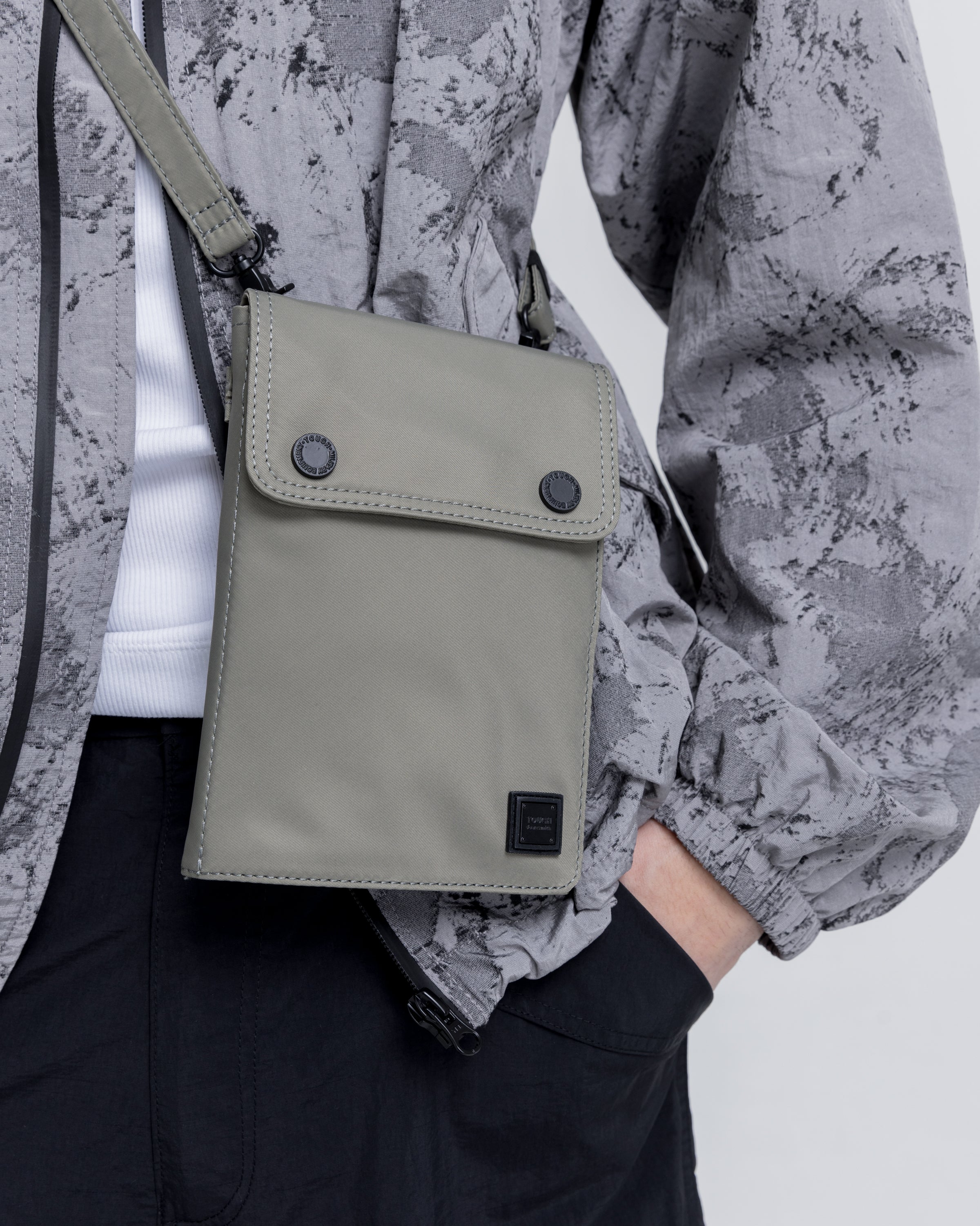 TOUGH JEANSMITH Traveller Crossbody Bag