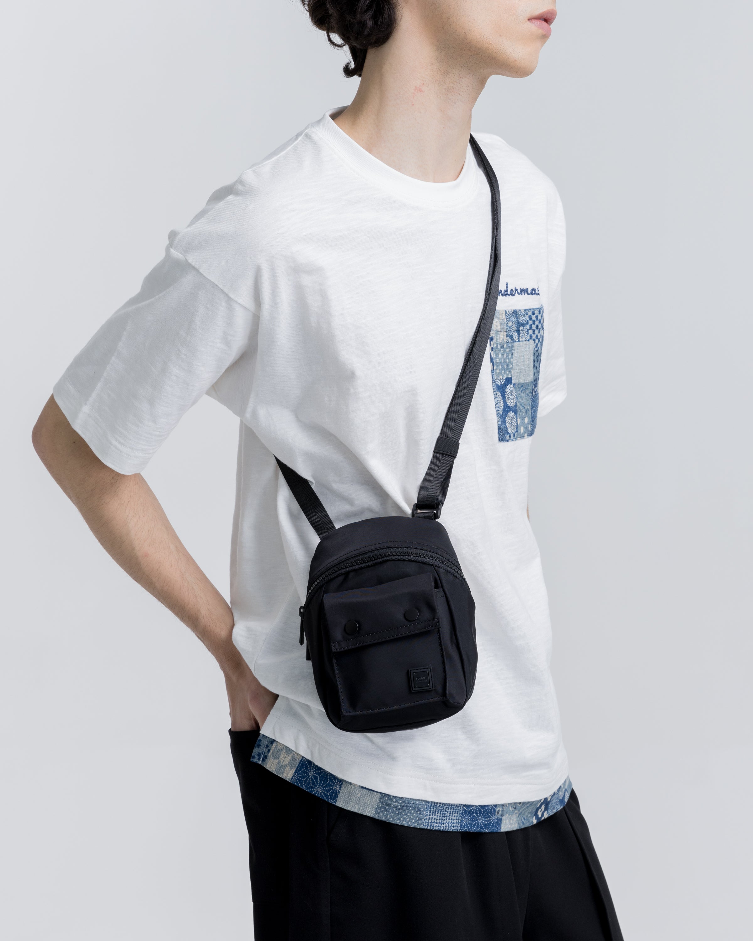 TOUGH JEANSMITH Mount Crossbody Bag