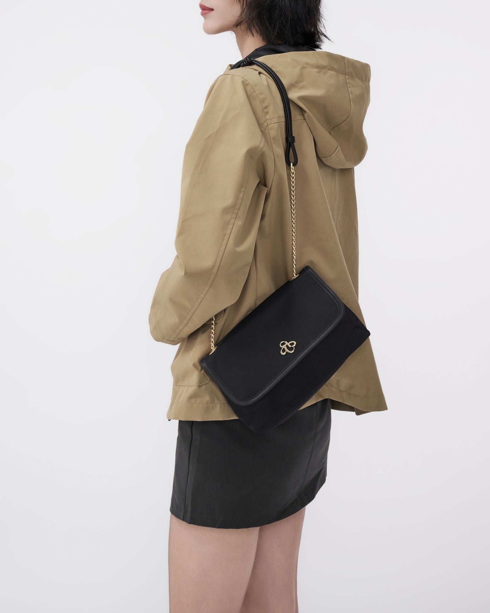 Salad Dainty 翻蓋尼龍肩袋