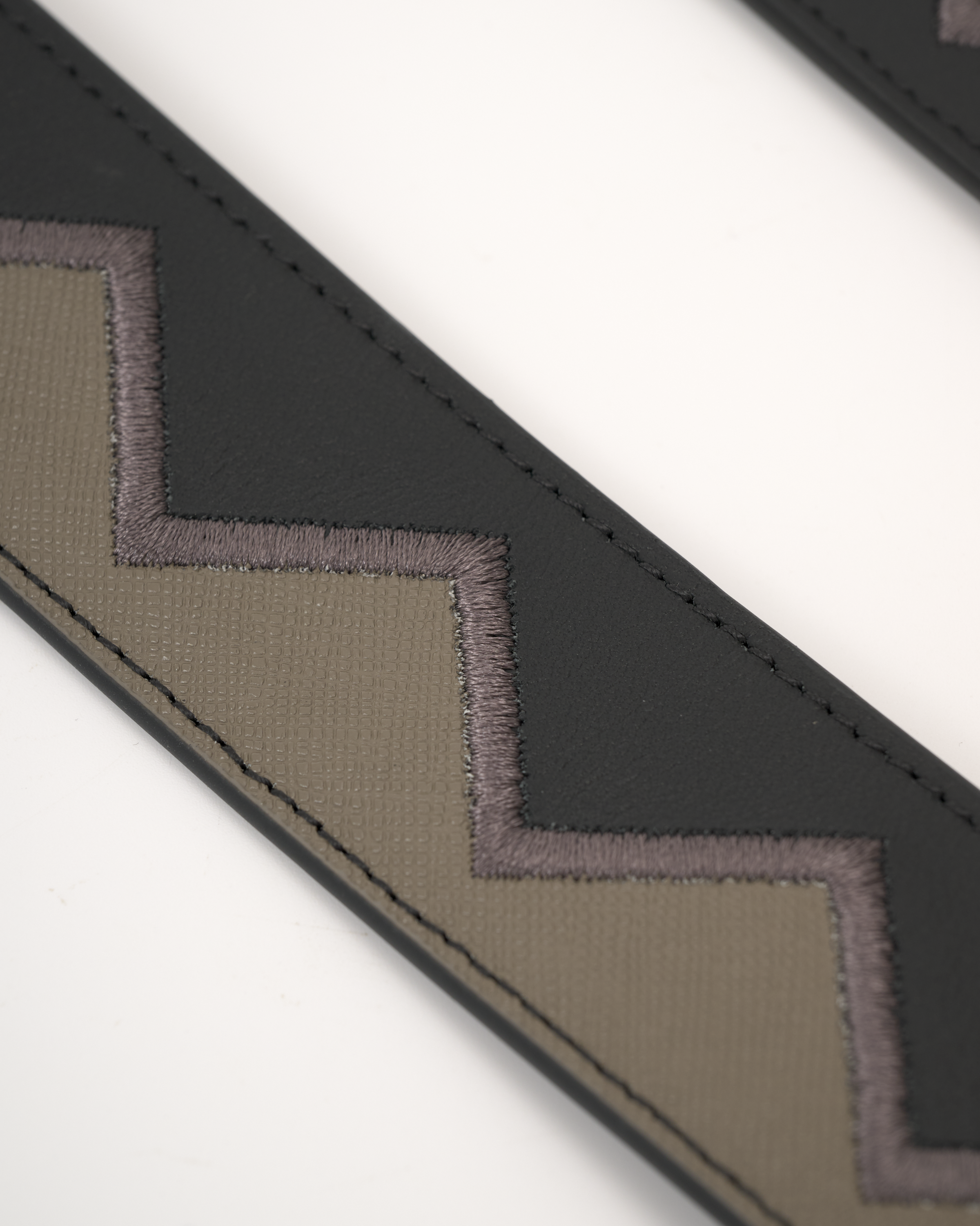 Salad Koi Shoulder Straps