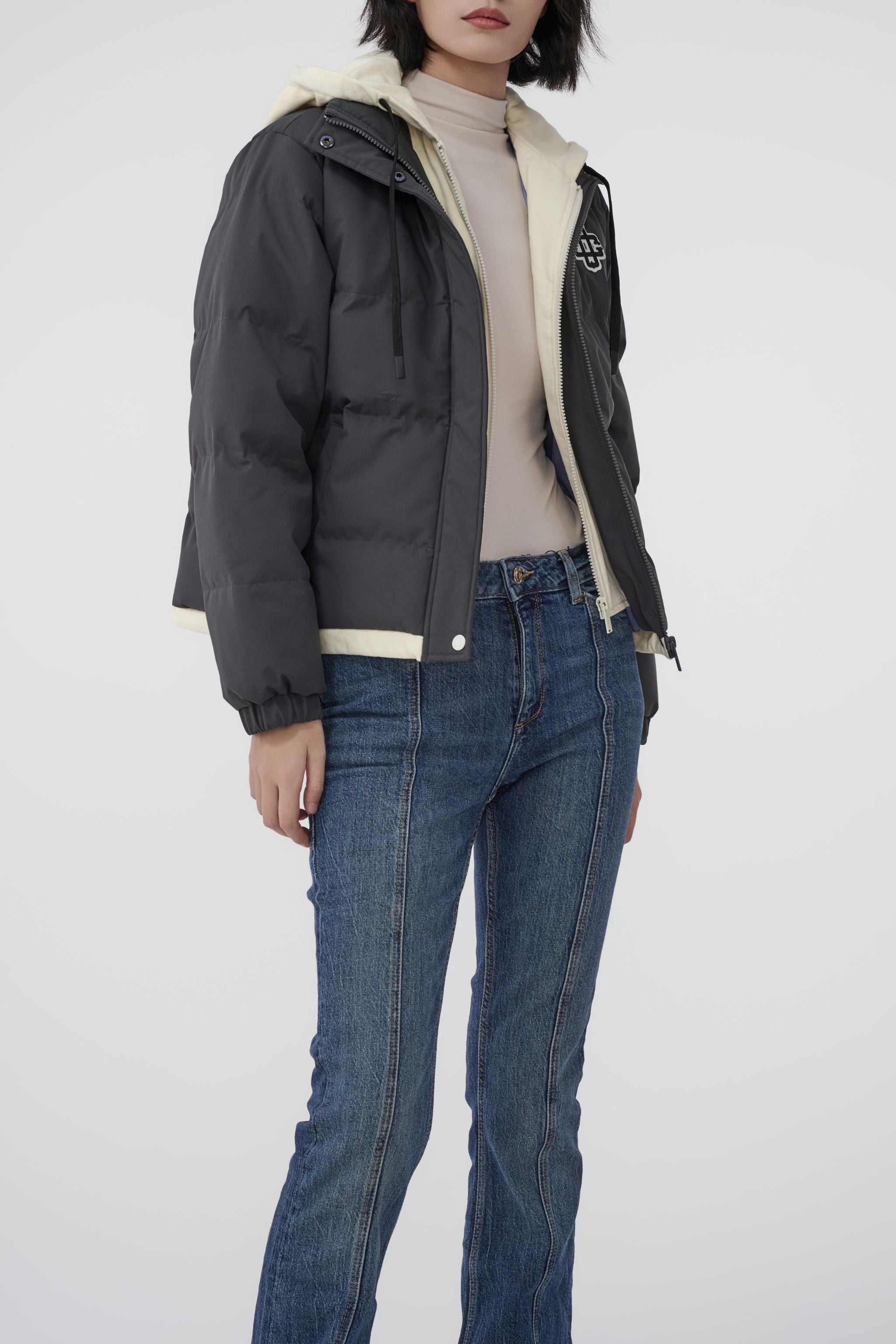 UNIVERSITY OF CARNABY 假兩件有帽棉衣